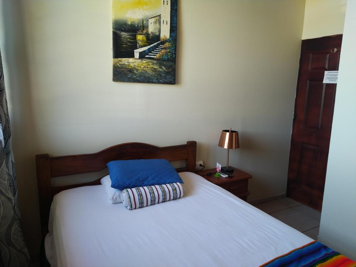 Hotel Antiguo Antiguo Cuscatlán Kamer foto