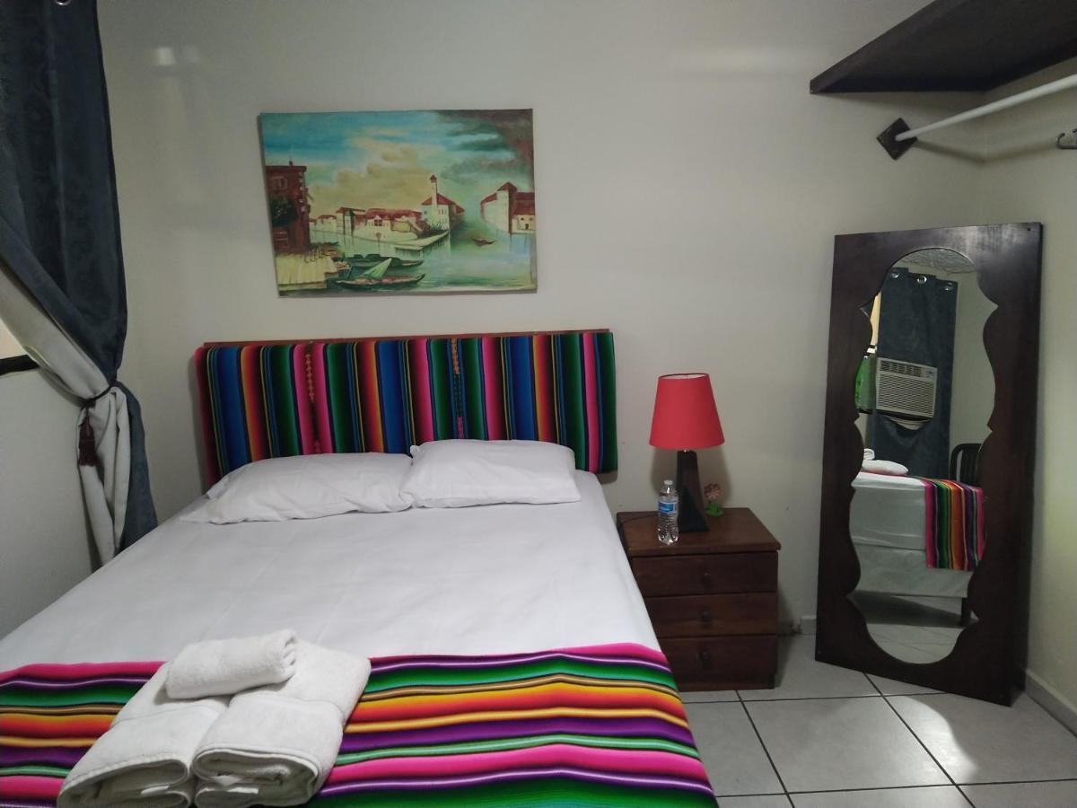 Hotel Antiguo Antiguo Cuscatlán Buitenkant foto