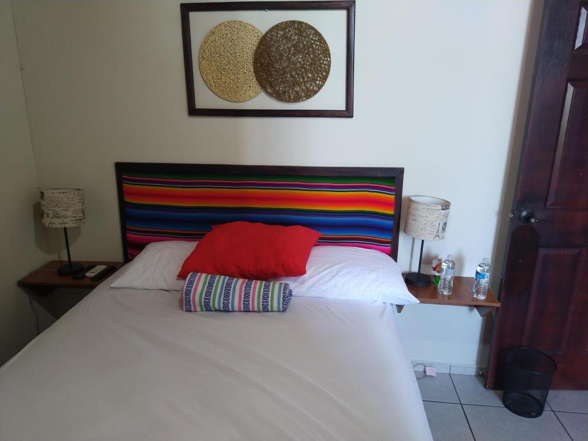 Hotel Antiguo Antiguo Cuscatlán Buitenkant foto