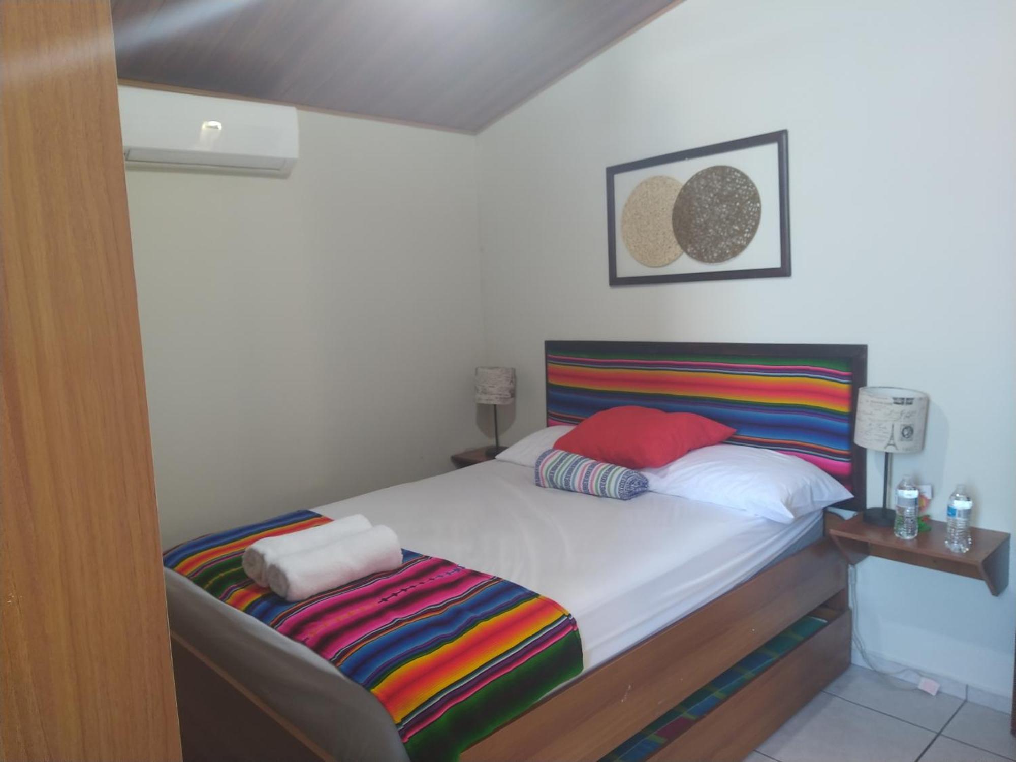 Hotel Antiguo Antiguo Cuscatlán Kamer foto