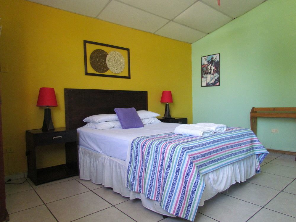 Hotel Antiguo Antiguo Cuscatlán Buitenkant foto